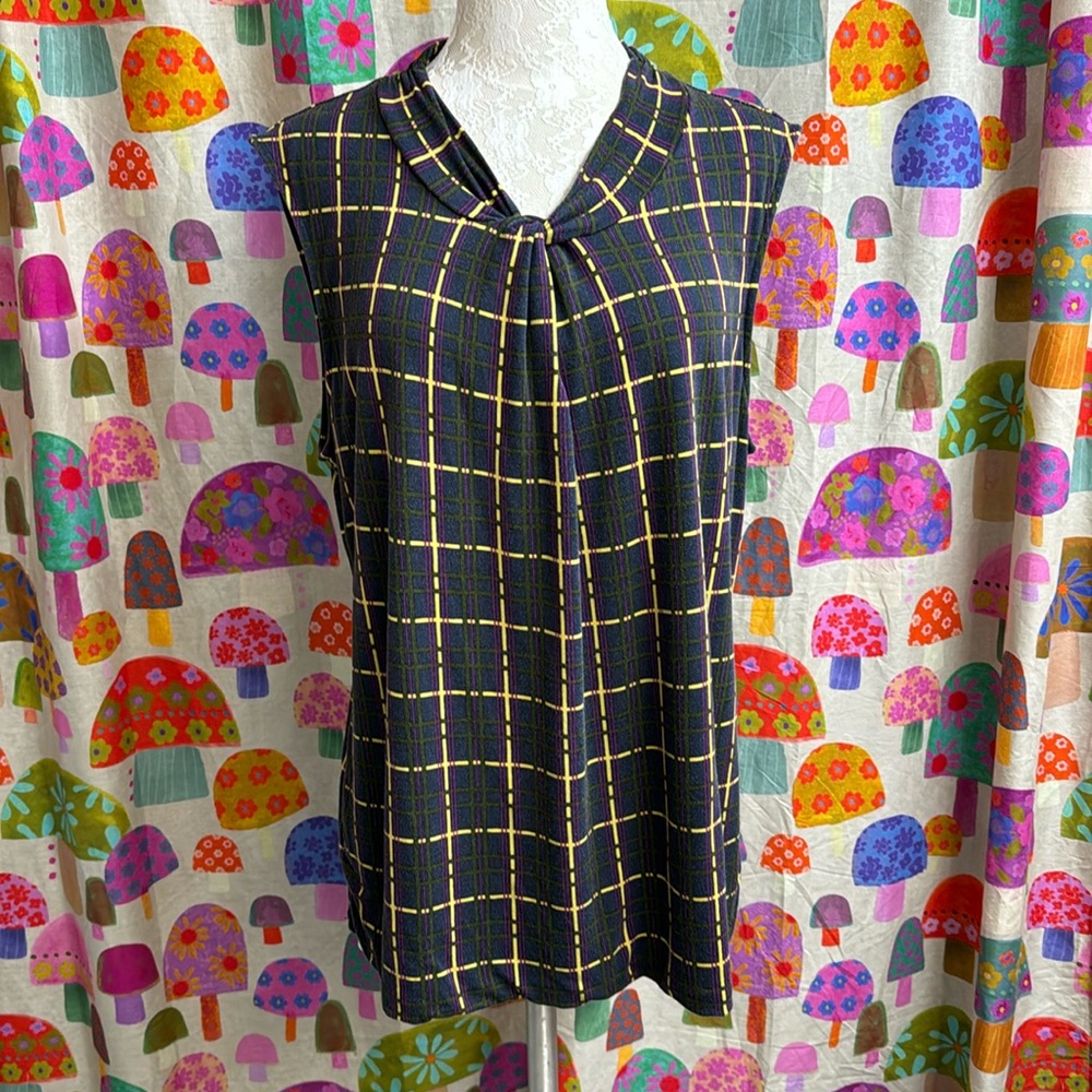 Ann Taylor Factory Twist Neck Sleeveless Blouse. XL